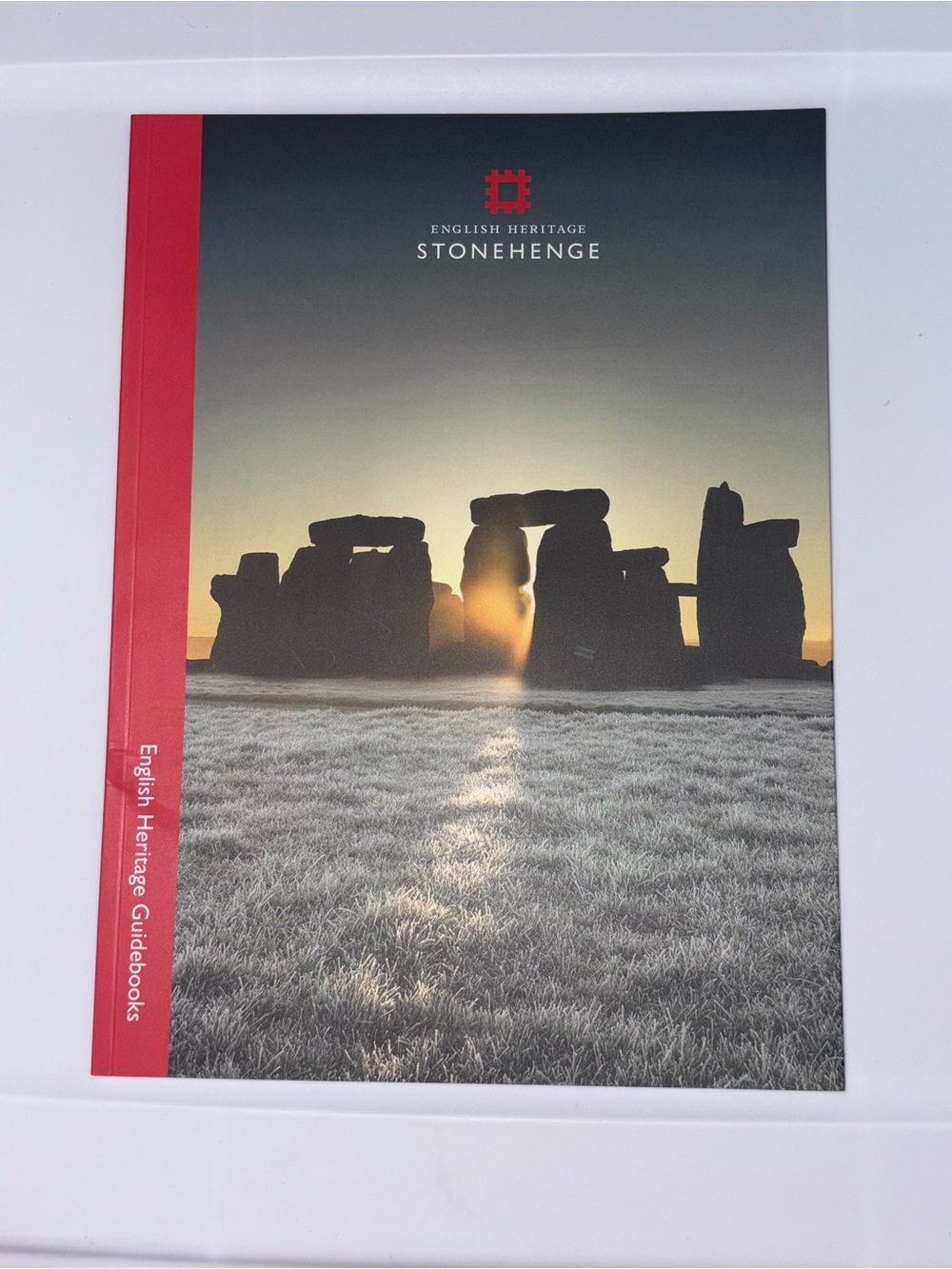 NWOT English Heritage Stonehedge Guide Book